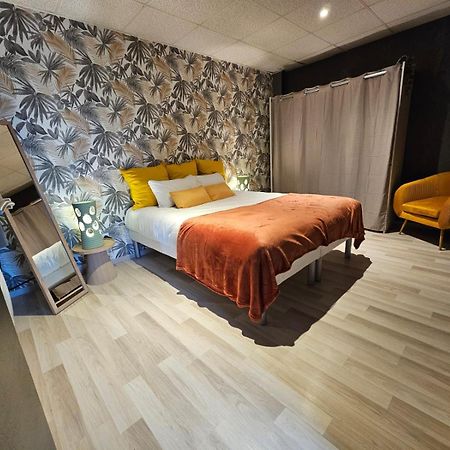 Cosy Loft - Calais Apartment ภายนอก รูปภาพ