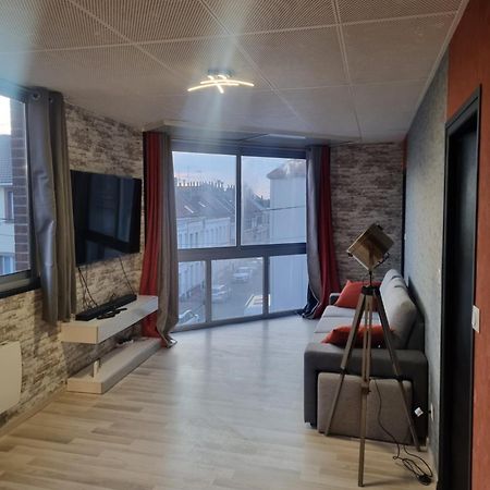 Cosy Loft - Calais Apartment ภายนอก รูปภาพ