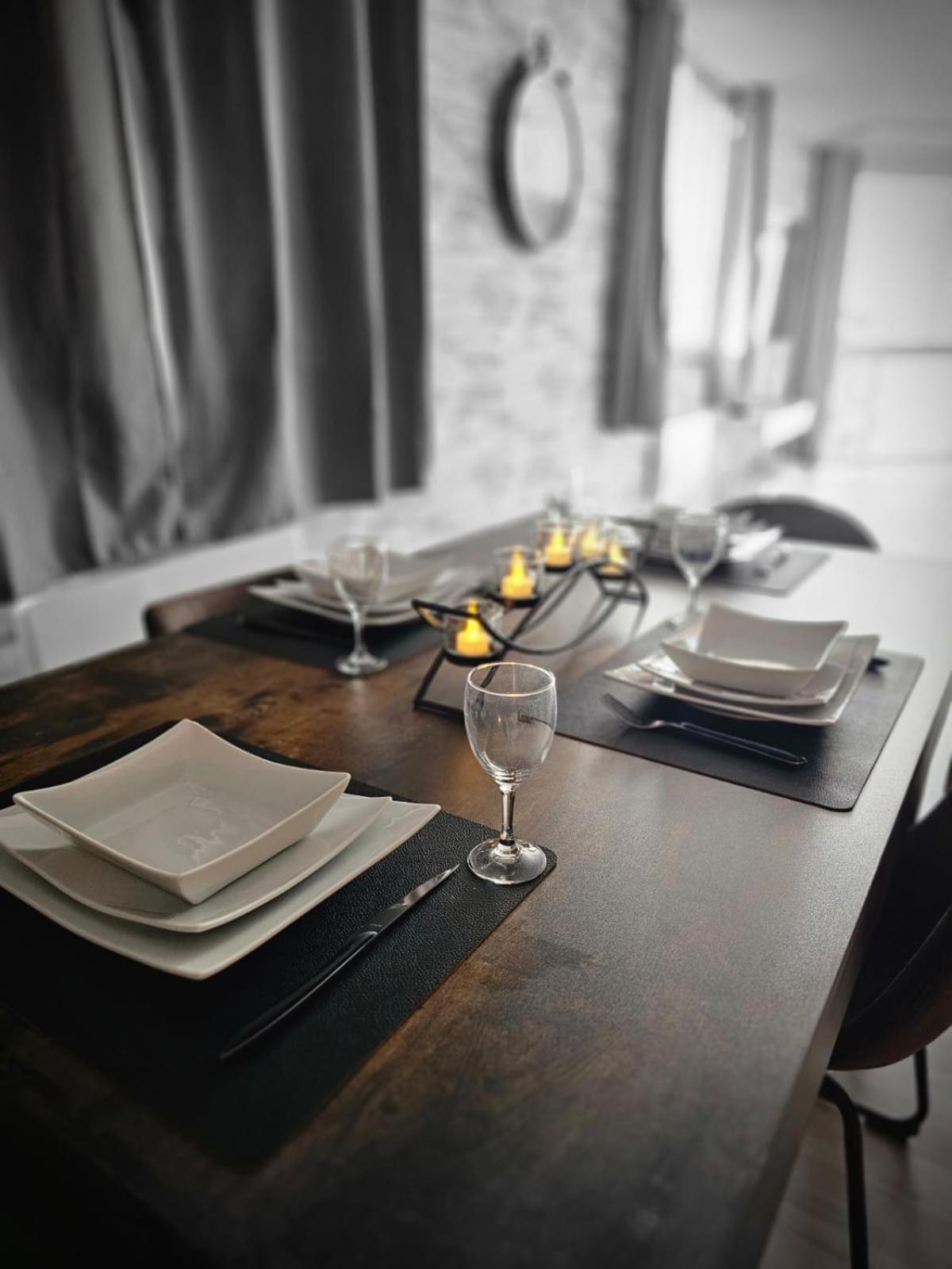Cosy Loft - Calais Apartment ภายนอก รูปภาพ