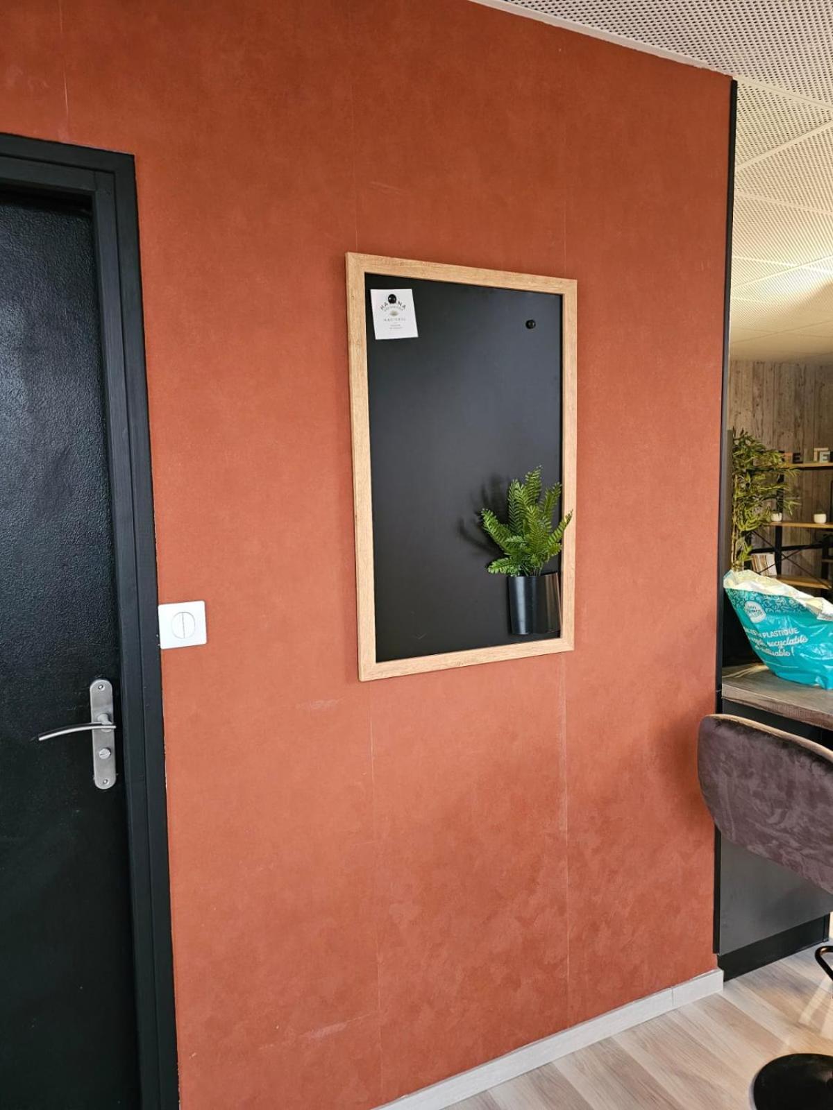 Cosy Loft - Calais Apartment ภายนอก รูปภาพ