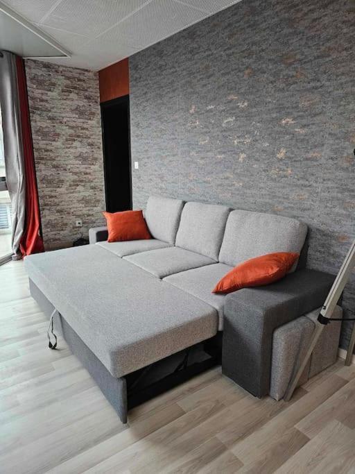 Cosy Loft - Calais Apartment ภายนอก รูปภาพ