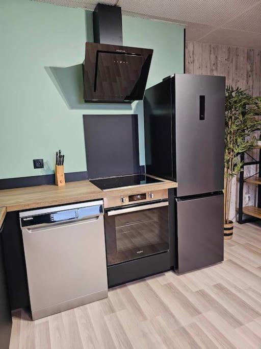 Cosy Loft - Calais Apartment ภายนอก รูปภาพ